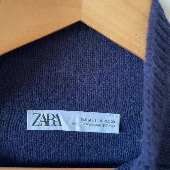 Zara  96% Merino Wool High Buttoned Collar Knit Sweater Navy Blue Size Medium - Picture 10 of 11